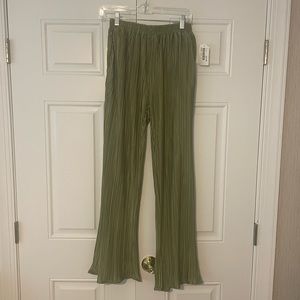 Hey Babe Green Flowy Pants